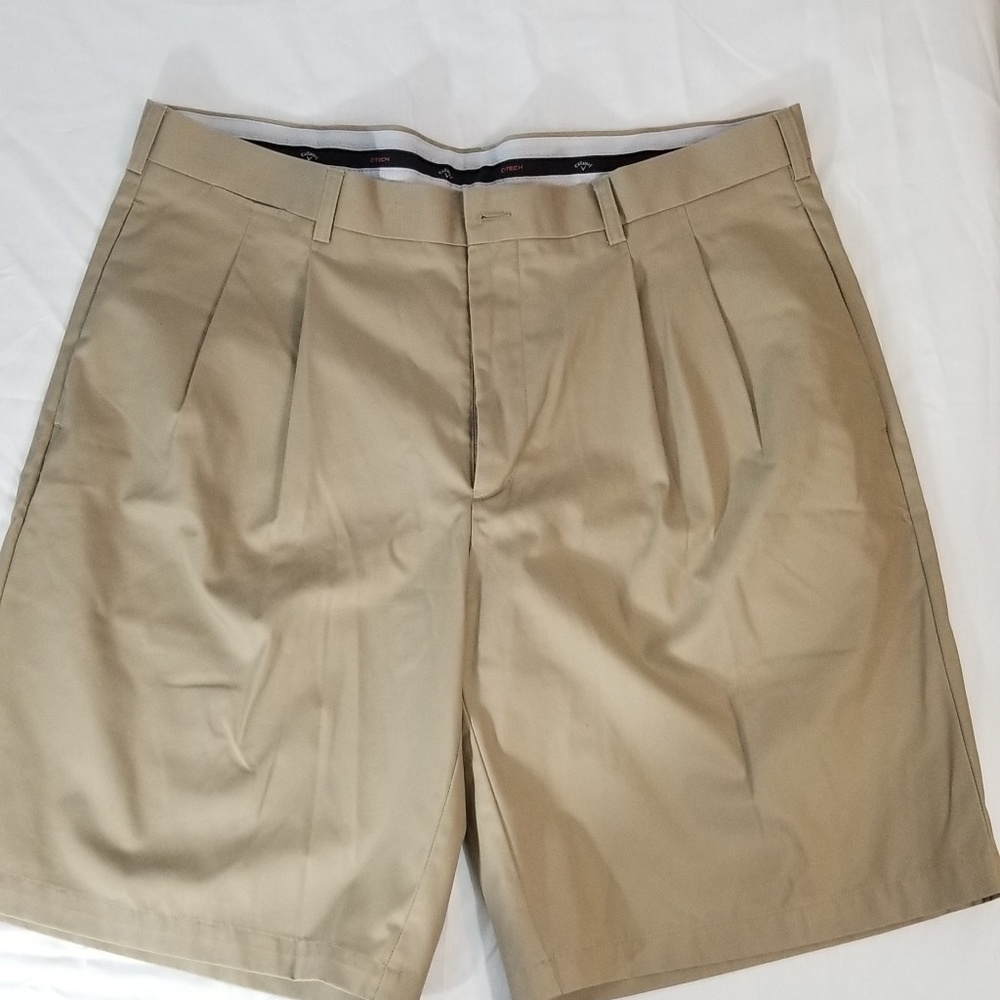 Mens Callaway Shorts size 40